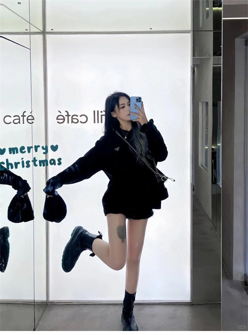 P R A D A 프라다 트라이앵글 로고 테크니컬 코튼 스웨트셔츠 맨투맨 레플리카 17번 이미지 - 의류 | 세미샵 레플리카 사이트