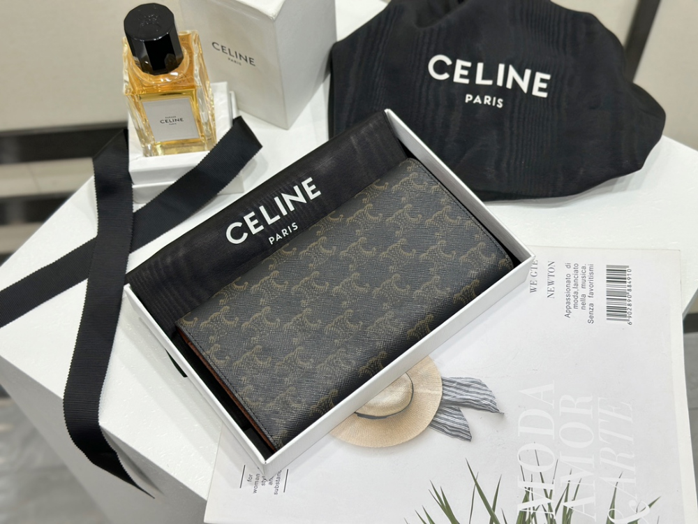 C E L I N E Celine Highend Large Wallet Triomphe Canvas 레플리카 2번 이미지 - 하이앤드 | 세미샵 레플리카 사이트