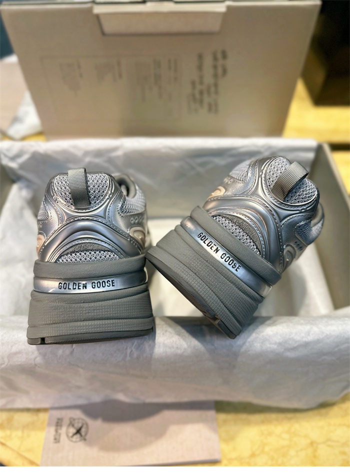 Golden Goose 골든구스 라이트스타 스니커즈 레플리카 10번 이미지 - 신발 | 세미샵 레플리카 사이트