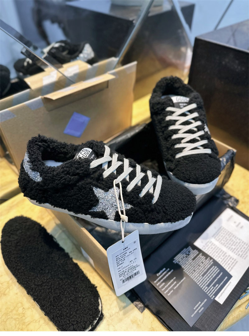 골든구스 골든구스 슈퍼스타 글리터 시어링 로우탑 스니커즈 레플리카 10번 이미지 - 신발 | 세미샵 레플리카 사이트