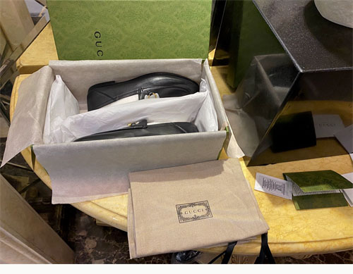 구찌 구찌 브릭스톤 홀스빗 로퍼 레플리카 13번 이미지 - 신발 | 세미샵 레플리카 사이트