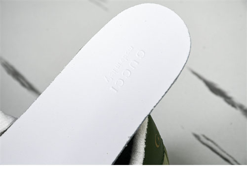 Gucci 구찌 스크리너 스니커즈 레플리카 24번 이미지 - 신발 | 세미샵 레플리카 사이트