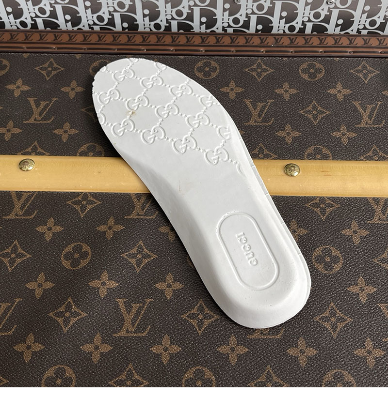 Gucci 구찌 GG 캔버스 스니커즈 브라운 GG 수프림 레플리카 14번 이미지 - 신발 | 세미샵 레플리카 사이트