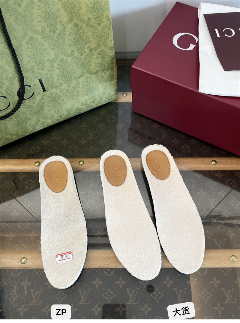 Gucci 구찌 GG 캔버스 여성 청키 스니커즈 레플리카 22번 이미지 - 신발 | 세미샵 레플리카 사이트