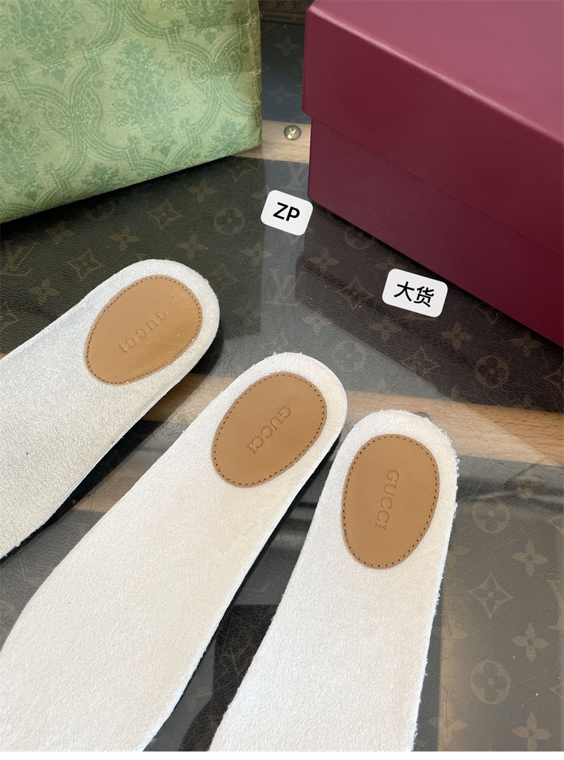 Gucci 구찌 GG 캔버스 여성 청키 스니커즈 레플리카 23번 이미지 - 신발 | 세미샵 레플리카 사이트