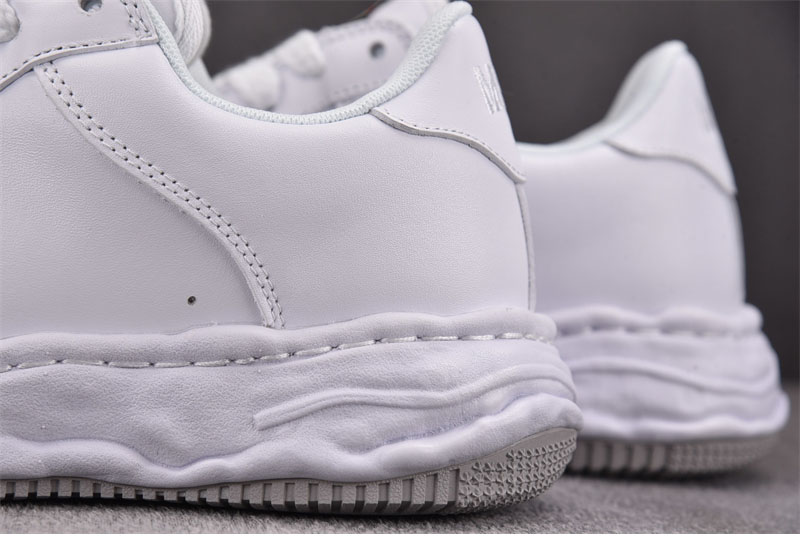 기타 미하라 야스히로 웨인 OG 솔 레더 로우탑 스니커즈 화이트 레플리카 2번 이미지 - 신발 | 세미샵 레플리카 사이트