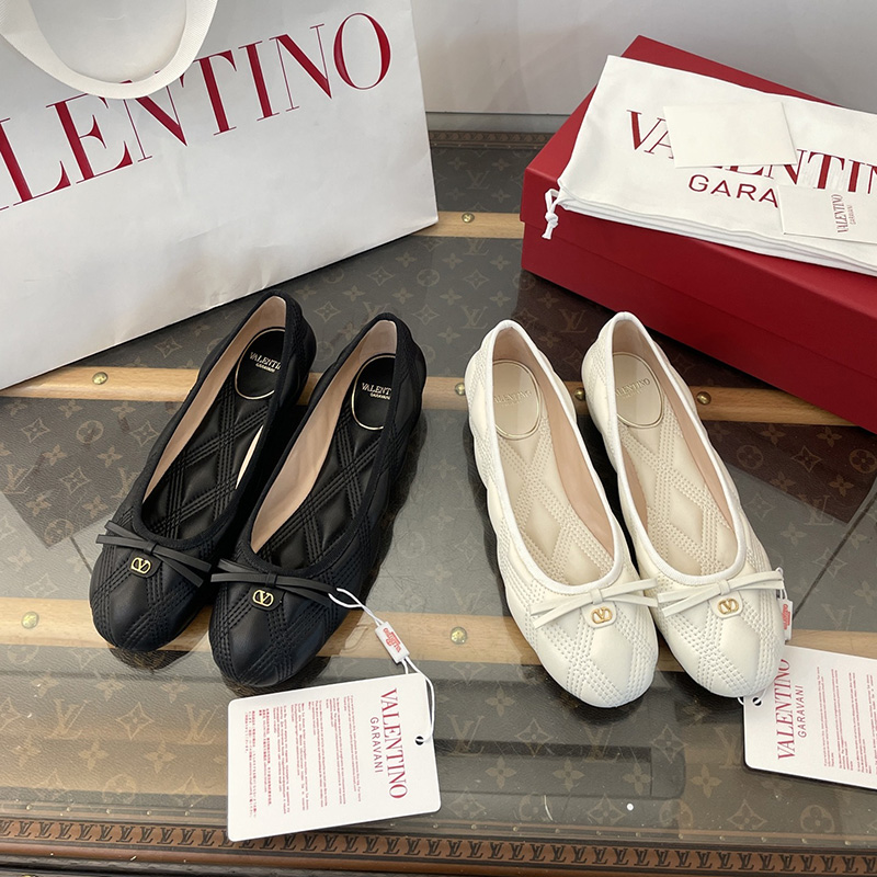 *기타 발렌티노 가라바니 퀼티 67 발레리나 플랫 슈즈 레플리카 12번 이미지 - 신발 | 세미샵 레플리카 사이트