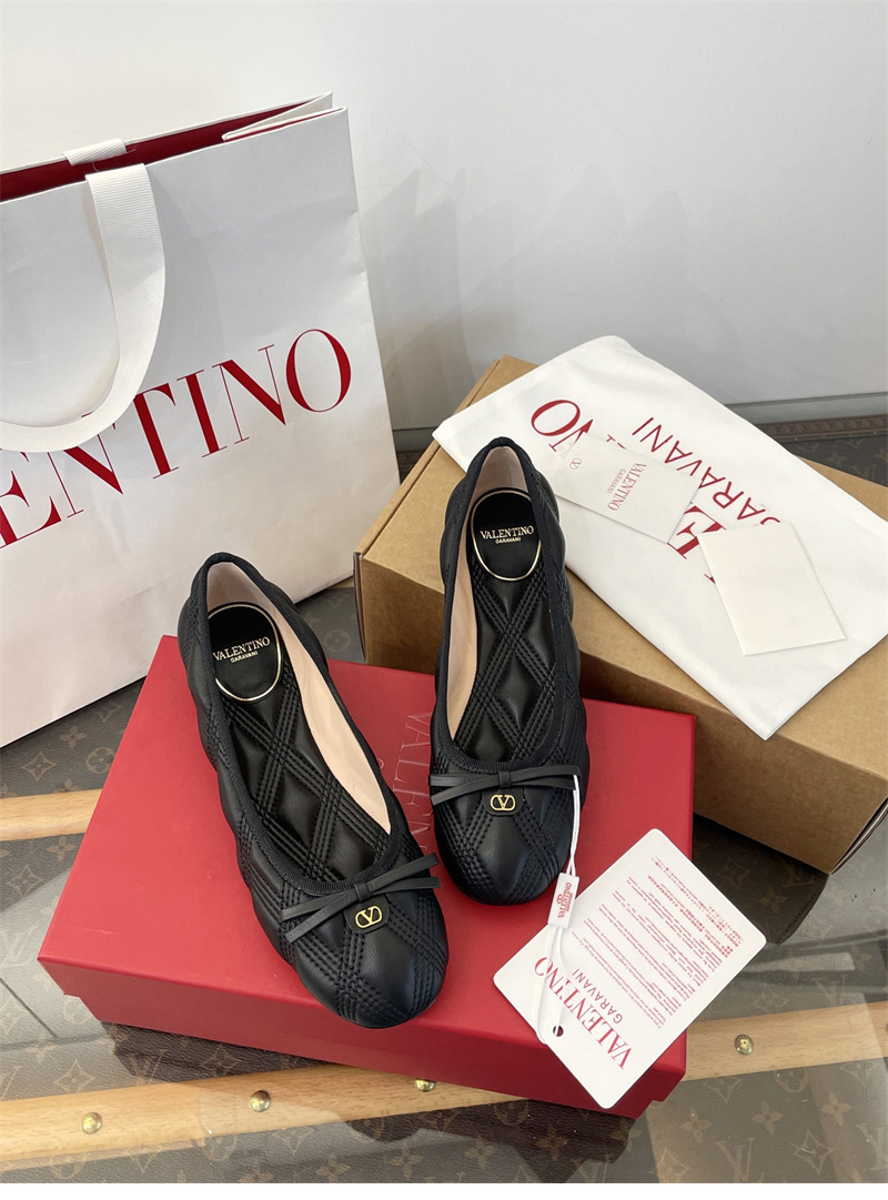 *기타 발렌티노 가라바니 퀼티 67 발레리나 플랫 슈즈 레플리카 5번 이미지 - 신발 | 세미샵 레플리카 사이트