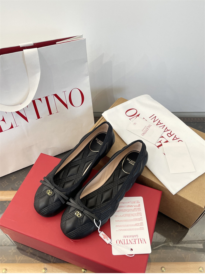 *기타 발렌티노 가라바니 퀼티 67 발레리나 플랫 슈즈 레플리카 6번 이미지 - 신발 | 세미샵 레플리카 사이트