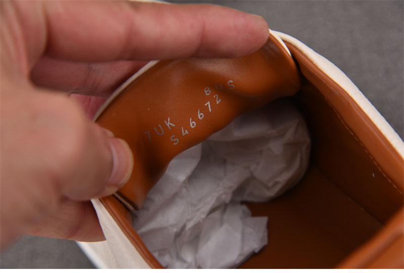 기타 제냐 오프화이트 디어스킨 트리플 스티치 스니커즈 레플리카 6번 이미지 - 신발 | 세미샵 레플리카 사이트