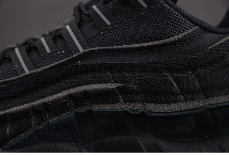 Comme Des Garcons 나이키 x 꼼데가르송 에어맥스 95 블랙 CU8406-001 레플리카 13번 이미지 - 신발 | 세미샵 레플리카 사이트