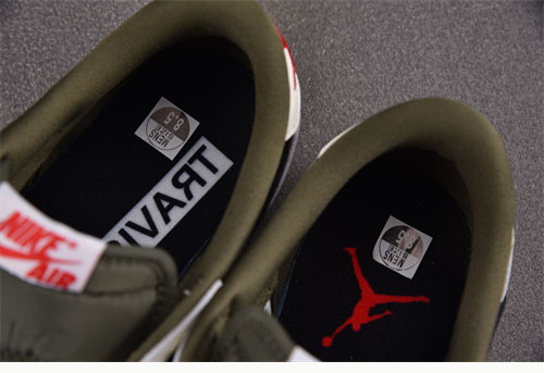 Nike 나이키 에어조던1 x 트레비스 스캇 로우 og 레플리카 11번 이미지 - 신발 | 세미샵 레플리카 사이트