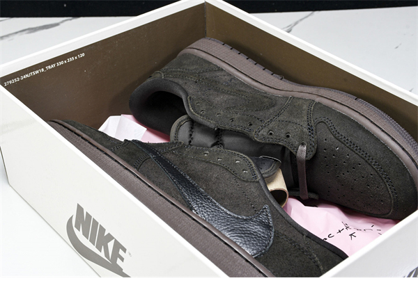 Nike 나이키 에어조던1 x 트레비스 스캇 OG SP “벨벳 브라운” 레플리카 4번 이미지 - 신발 | 세미샵 레플리카 사이트