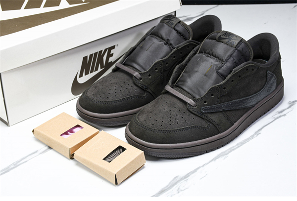 Nike 나이키 에어조던1 x 트레비스 스캇 OG SP “벨벳 브라운” 레플리카 28번 이미지 - 신발 | 세미샵 레플리카 사이트