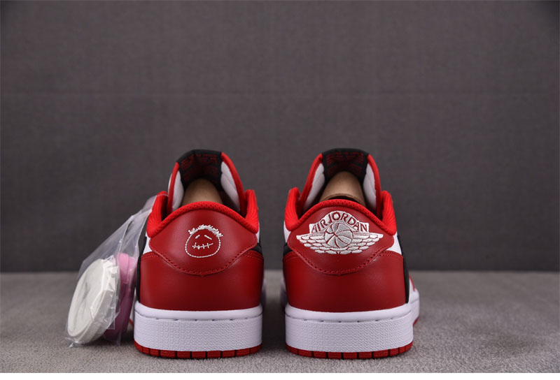 Nike 나이키 x 트래비스 스캇 에어조던1 로우 OG 시카고 DM7866-101 레플리카 6번 이미지 - 신발 | 세미샵 레플리카 사이트