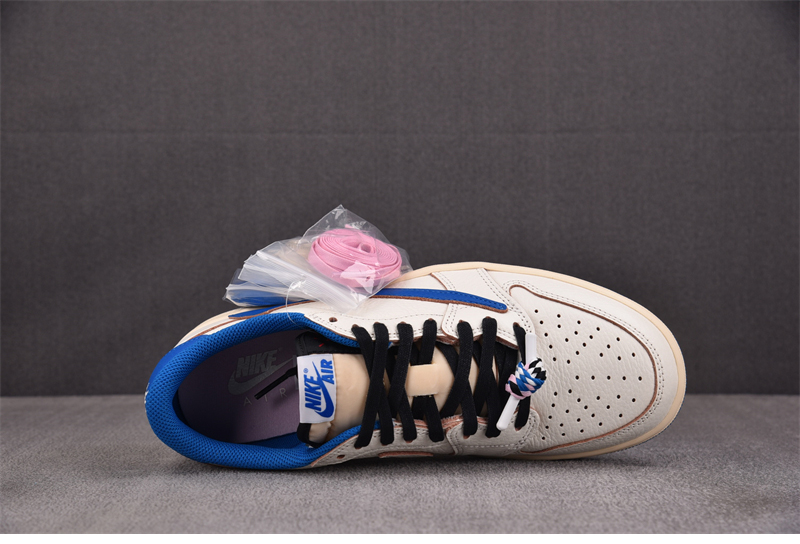 Nike 나이키 x 트래비스 스캇 에어조던1 로우 OG SP 세일 밀리터리 블루 DM7866-104 레플리카 4번 이미지 - 신발 | 세미샵 레플리카 사이트