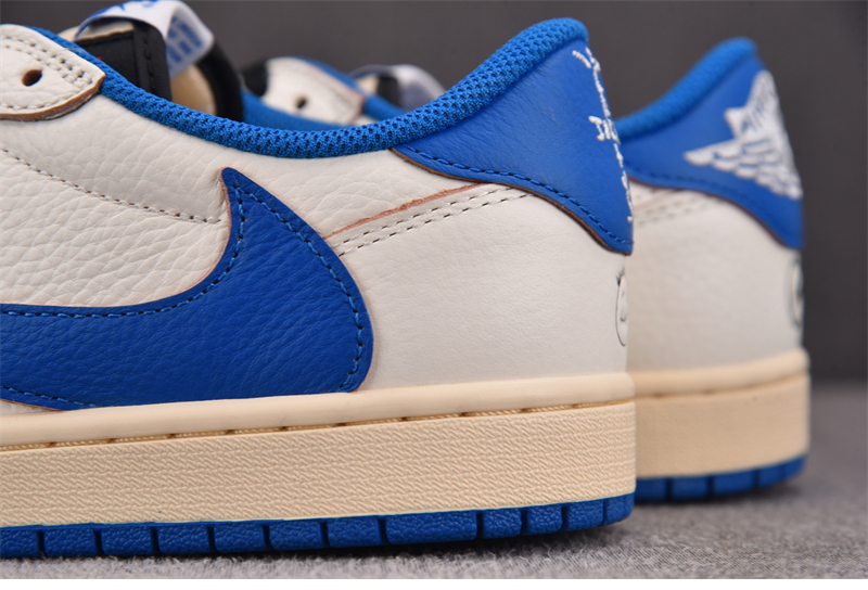 Nike 나이키 x 트래비스 스캇 에어조던1 로우 OG SP 세일 밀리터리 블루 DM7866-104 레플리카 15번 이미지 - 신발 | 세미샵 레플리카 사이트