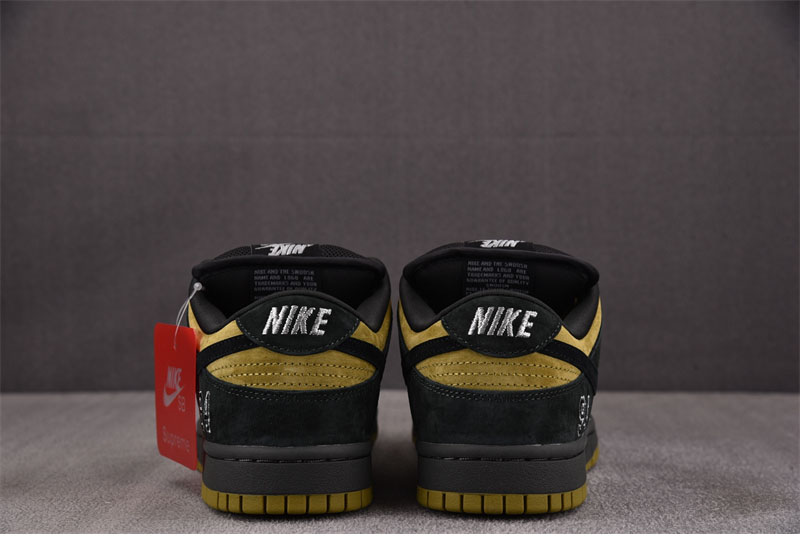 Nike 슈프림 x 나이키 SB 덩크 로우 캠퍼 그린 HQ8487-300 레플리카 8번 이미지 - 신발 | 세미샵 레플리카 사이트