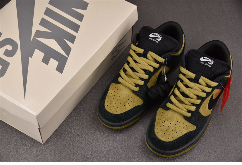 Nike 슈프림 x 나이키 SB 덩크 로우 캠퍼 그린 HQ8487-300 레플리카 11번 이미지 - 신발 | 세미샵 레플리카 사이트