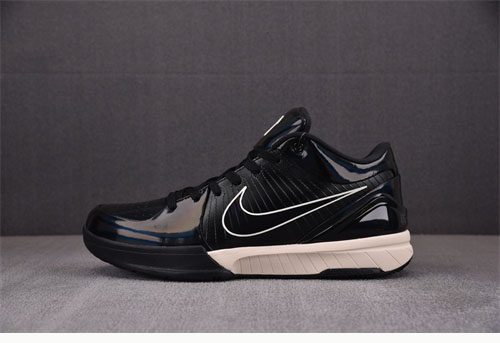 Nike 언더핏 x 나이키 줌 코비 4 프로토 블랙 맘바 레플리카 2번 이미지 - 신발 | 세미샵 레플리카 사이트