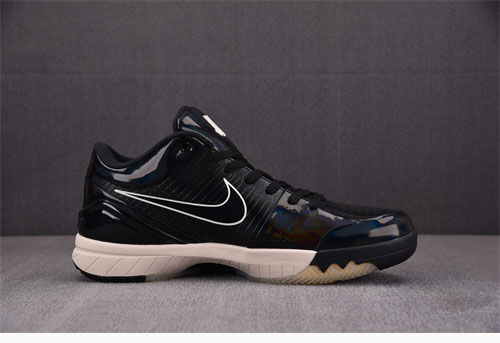 Nike 언더핏 x 나이키 줌 코비 4 프로토 블랙 맘바 레플리카 3번 이미지 - 신발 | 세미샵 레플리카 사이트