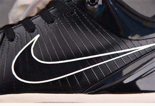 Nike 언더핏 x 나이키 줌 코비 4 프로토 블랙 맘바 레플리카 13번 이미지 - 신발 | 세미샵 레플리카 사이트