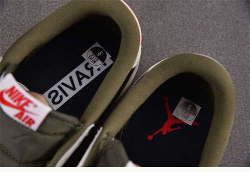 Nike 트레비스 스캇 x 에어조던1 로우 OG 미디엄 올리브 레플리카 11번 이미지 - 신발 | 세미샵 레플리카 사이트