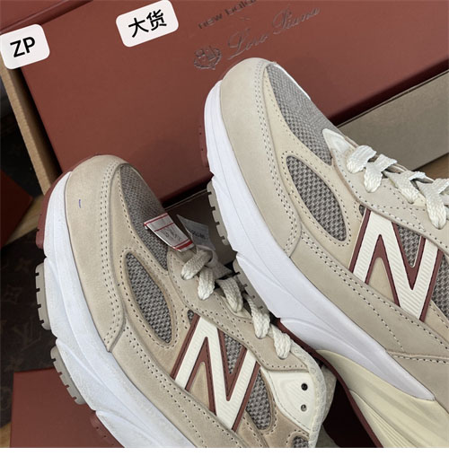 New Balance 뉴발란스 x 로로피아나 990v6 스니커즈 레플리카 31번 이미지 - 신발 | 세미샵 레플리카 사이트