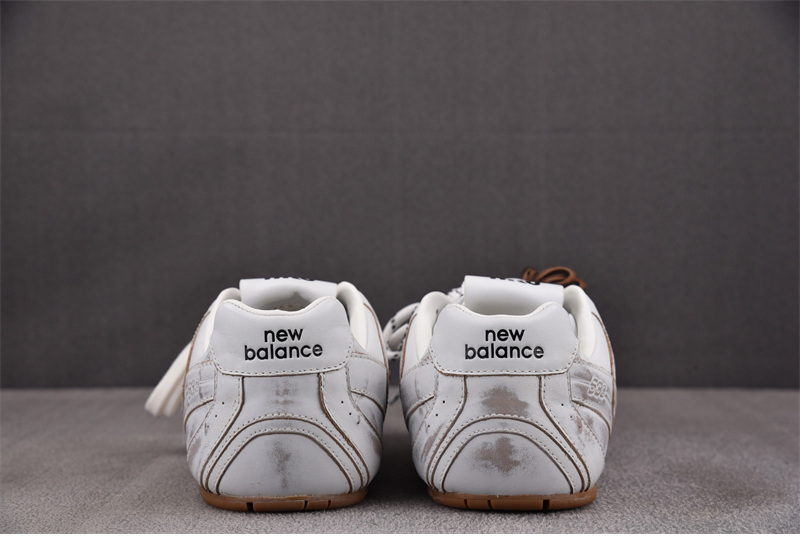 New Balance 뉴발란스 x 미우미우 530 SL 빈티지 화이트 레플리카 10번 이미지 - 신발 | 세미샵 레플리카 사이트