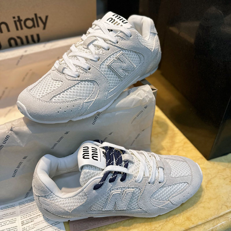 New Balance 뉴발란스 x 미우미우 530 SL 스니커즈 레플리카 1번 이미지 - 신발 | 세미샵 레플리카 사이트