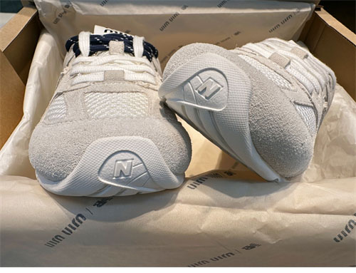 New Balance 뉴발란스 x 미우미우 530 SL 스니커즈 레플리카 11번 이미지 - 신발 | 세미샵 레플리카 사이트