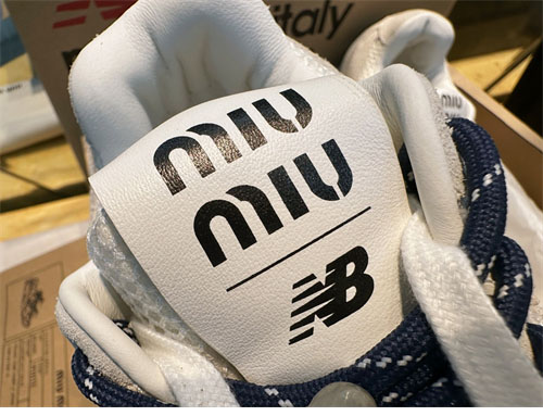 New Balance 뉴발란스 x 미우미우 530 SL 스니커즈 레플리카 14번 이미지 - 신발 | 세미샵 레플리카 사이트