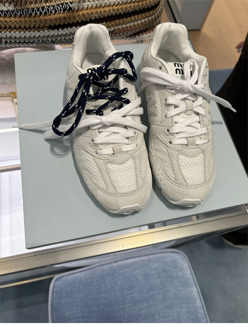 New Balance 뉴발란스 x 미우미우 530 SL 스니커즈 레플리카 26번 이미지 - 신발 | 세미샵 레플리카 사이트