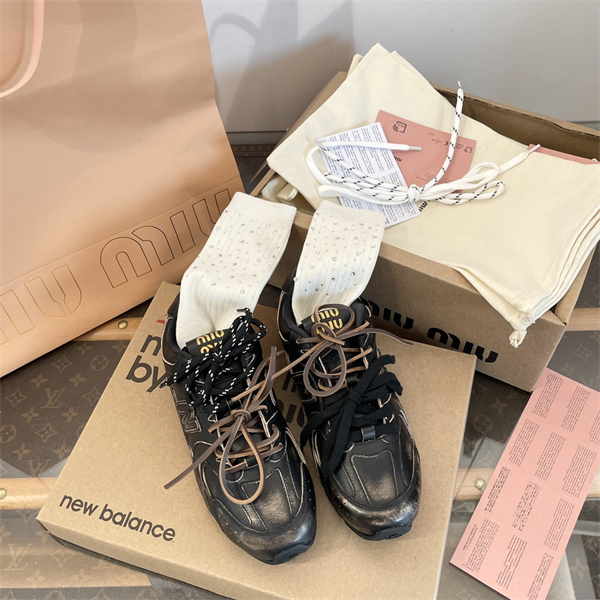 New Balance 뉴발란스 x 미우미우 530 SL 스니커즈 레플리카 6번 이미지 - 신발 | 세미샵 레플리카 사이트