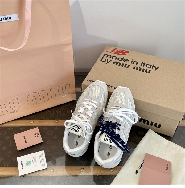 New Balance 뉴발란스 x 미우미우 530 SL 스니커즈 레플리카 6번 이미지 - 신발 | 세미샵 레플리카 사이트