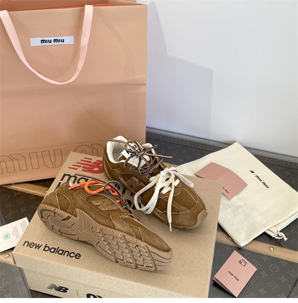 New Balance 뉴발란스 x 미우미우 530 SL 스니커즈 레플리카 12번 이미지 - 신발 | 세미샵 레플리카 사이트