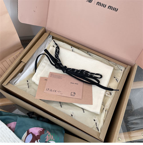 New Balance 뉴발란스 x 미우미우 530 SL 스니커즈 레플리카 19번 이미지 - 신발 | 세미샵 레플리카 사이트