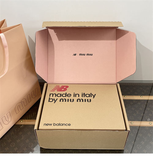 New Balance 뉴발란스 x 미우미우 530 SL 스니커즈 레플리카 20번 이미지 - 신발 | 세미샵 레플리카 사이트