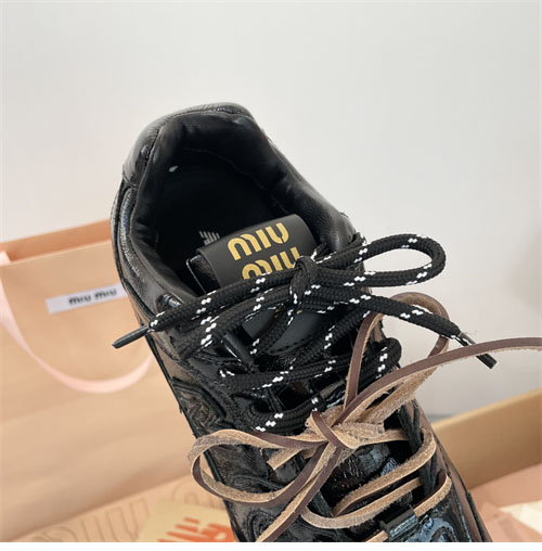 New Balance 뉴발란스 x 미우미우 530 SL 스니커즈 레플리카 26번 이미지 - 신발 | 세미샵 레플리카 사이트