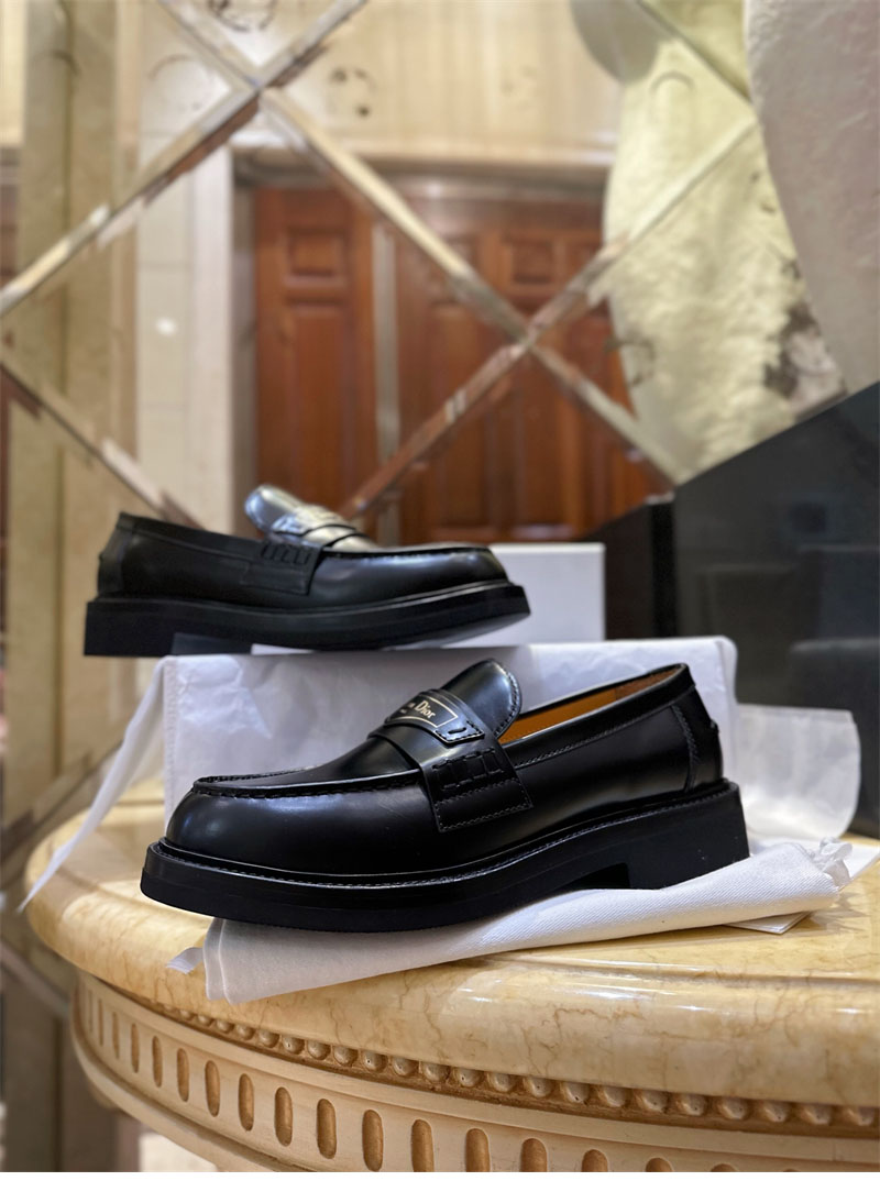 D I O R 디올 보이 브러쉬드 레더 로퍼 레플리카 9번 이미지 - 신발 | 세미샵 레플리카 사이트