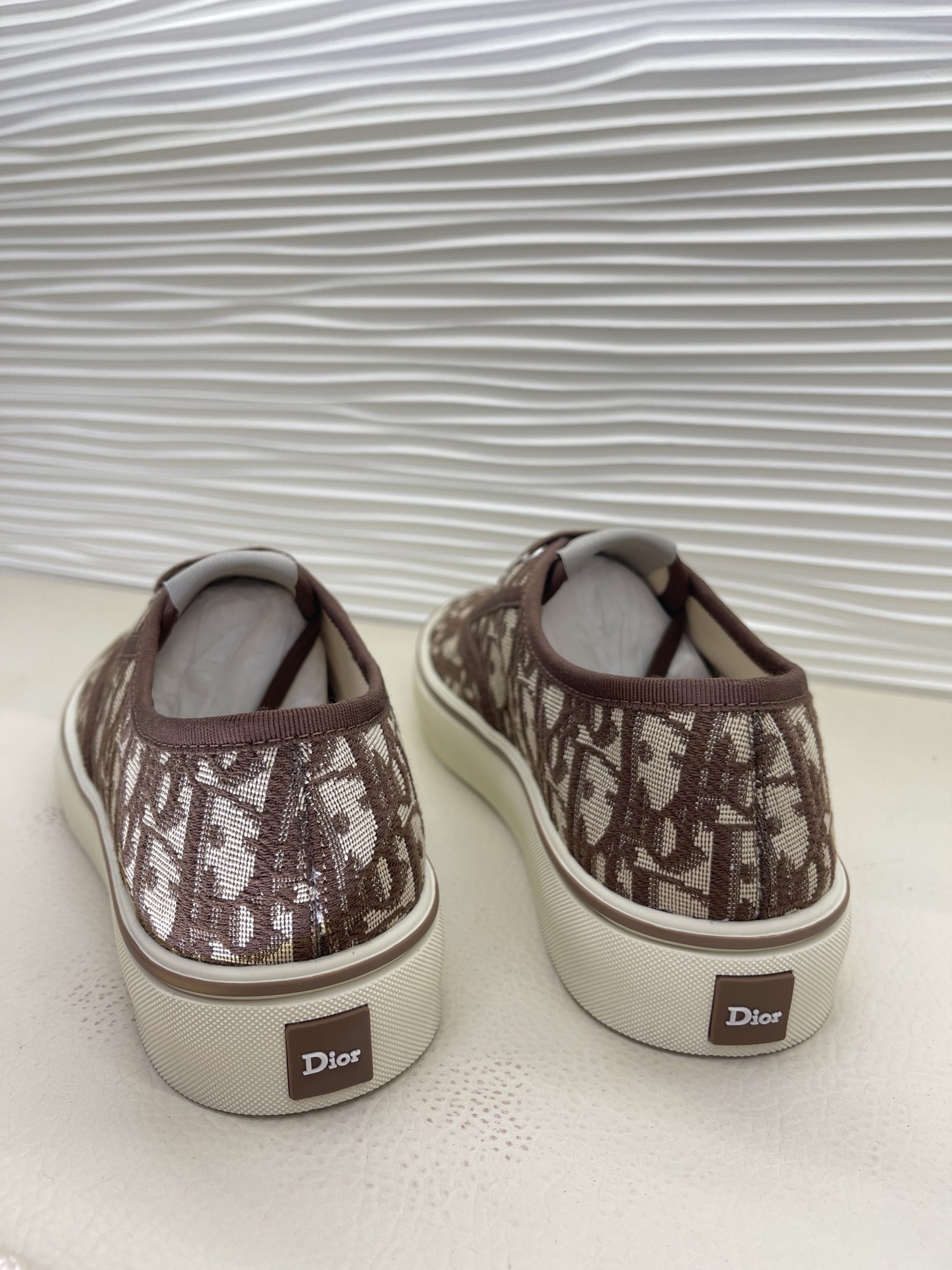 디올 디올 솔트윈드 뮬 스니커즈 레플리카 48번 이미지 - 신발 | 세미샵 레플리카 사이트