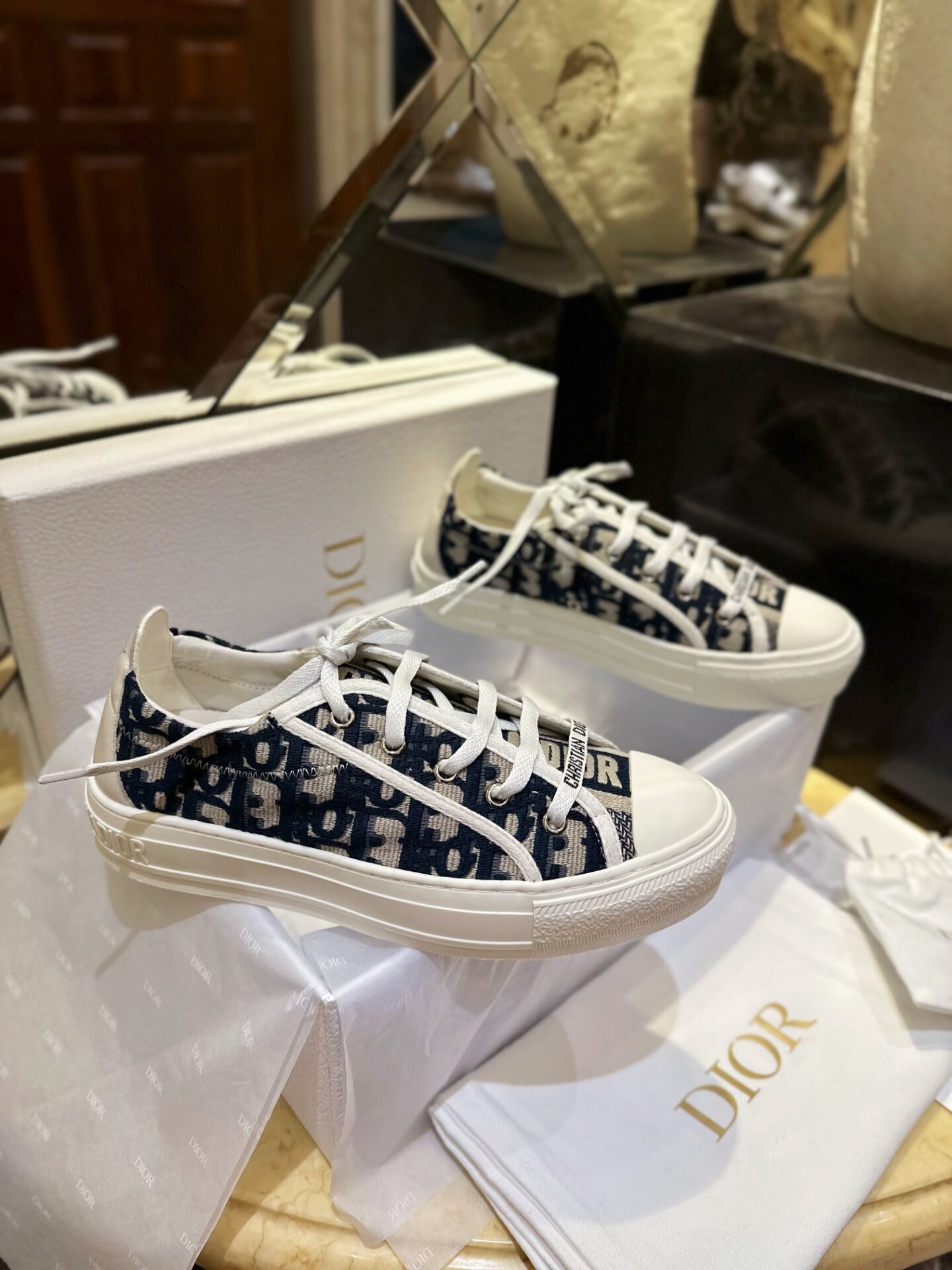 D I O R 디올 오블리크 자가드 워크인 디올 스니커즈 “35SIZE – 40SIZE” 레플리카 3번 이미지 - 신발 | 세미샵 레플리카 사이트