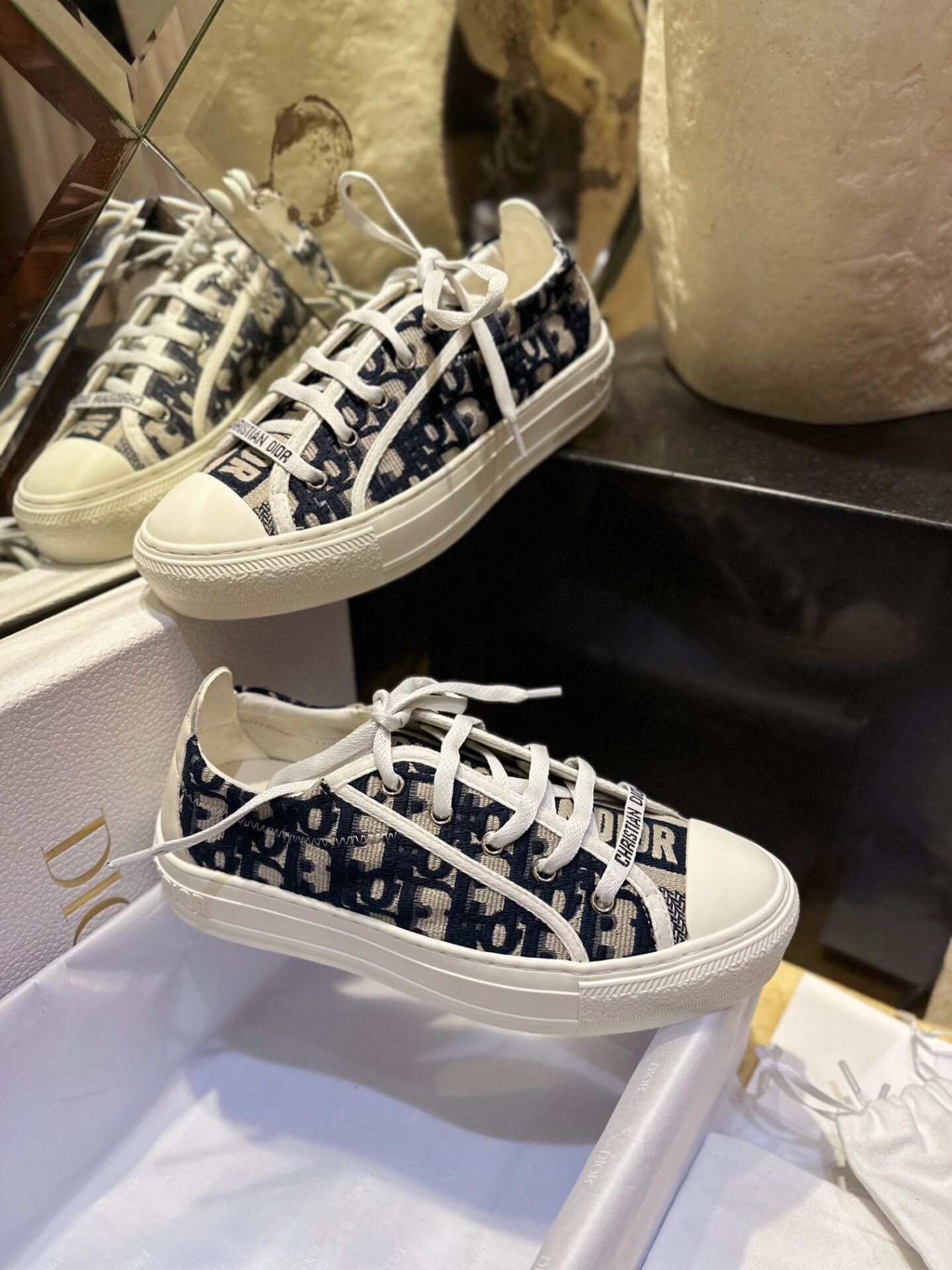 D I O R 디올 오블리크 자가드 워크인 디올 스니커즈 “35SIZE – 40SIZE” 레플리카 4번 이미지 - 신발 | 세미샵 레플리카 사이트