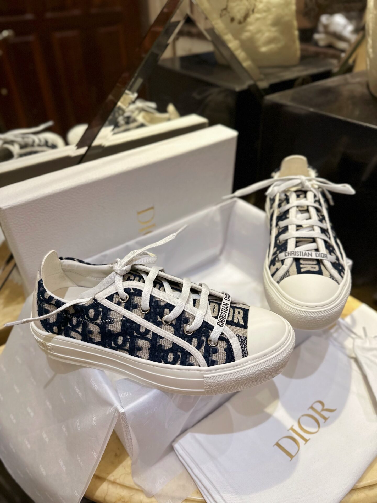 D I O R 디올 오블리크 자가드 워크인 디올 스니커즈 “35SIZE – 40SIZE” 레플리카 5번 이미지 - 신발 | 세미샵 레플리카 사이트