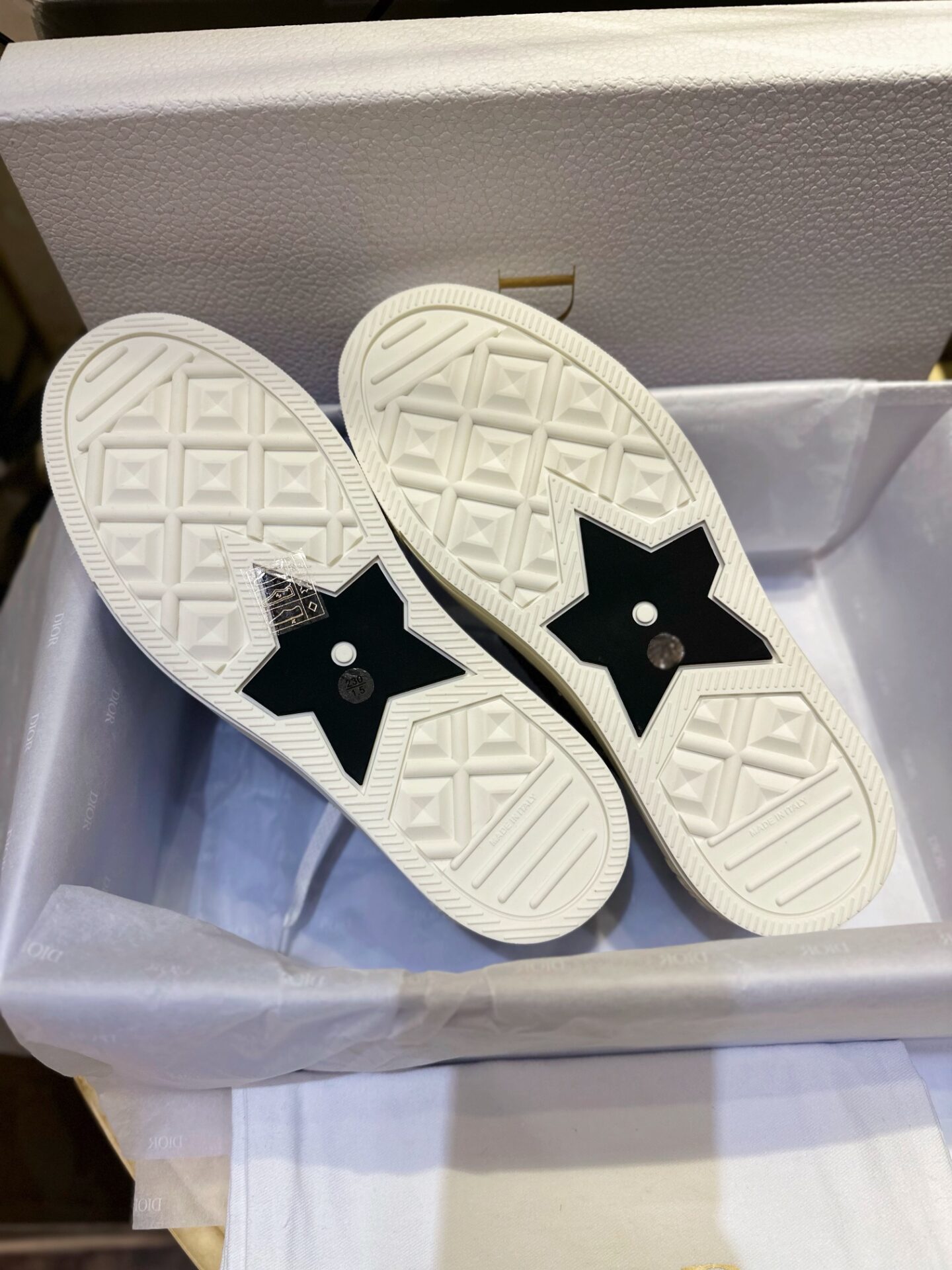 D I O R 디올 오블리크 자가드 워크인 디올 스니커즈 “35SIZE – 40SIZE” 레플리카 10번 이미지 - 신발 | 세미샵 레플리카 사이트