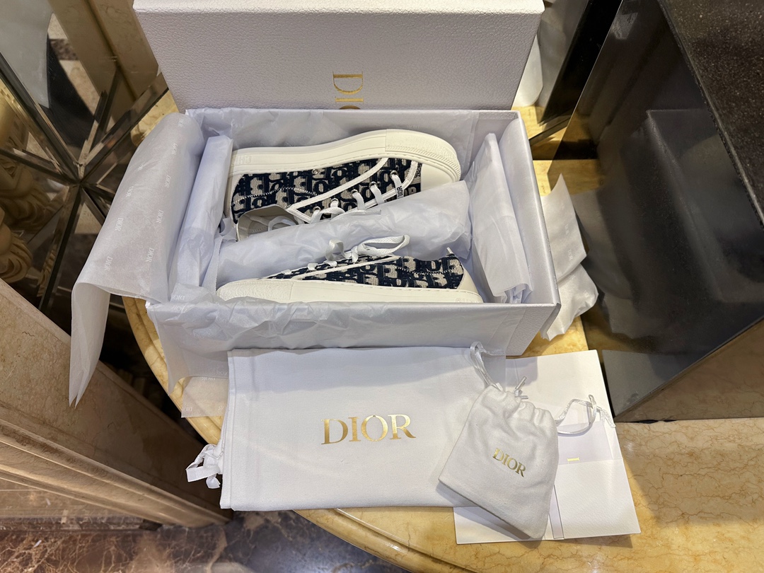 D I O R 디올 오블리크 자가드 워크인 디올 스니커즈 “35SIZE – 40SIZE” 레플리카 11번 이미지 - 신발 | 세미샵 레플리카 사이트