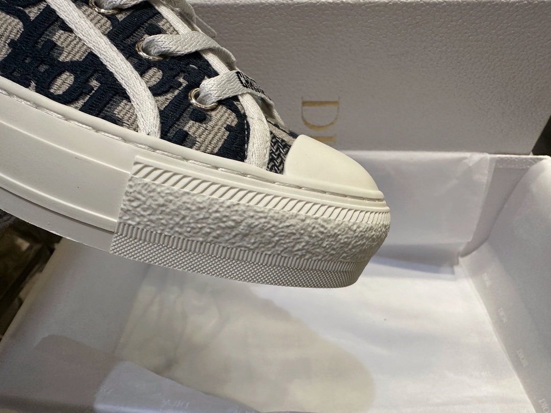 D I O R 디올 오블리크 자가드 워크인 디올 스니커즈 “35SIZE – 40SIZE” 레플리카 13번 이미지 - 신발 | 세미샵 레플리카 사이트