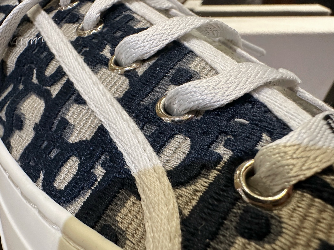 D I O R 디올 오블리크 자가드 워크인 디올 스니커즈 “35SIZE – 40SIZE” 레플리카 15번 이미지 - 신발 | 세미샵 레플리카 사이트