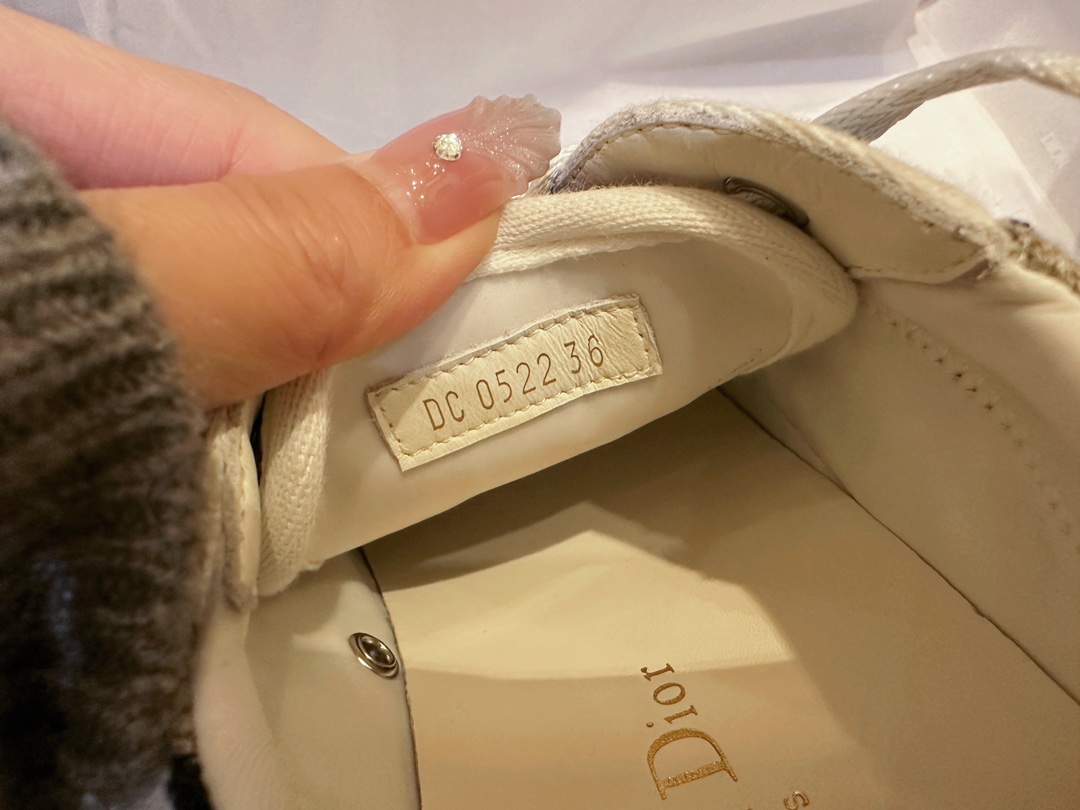 D I O R 디올 오블리크 자가드 워크인 디올 스니커즈 “35SIZE – 40SIZE” 레플리카 16번 이미지 - 신발 | 세미샵 레플리카 사이트