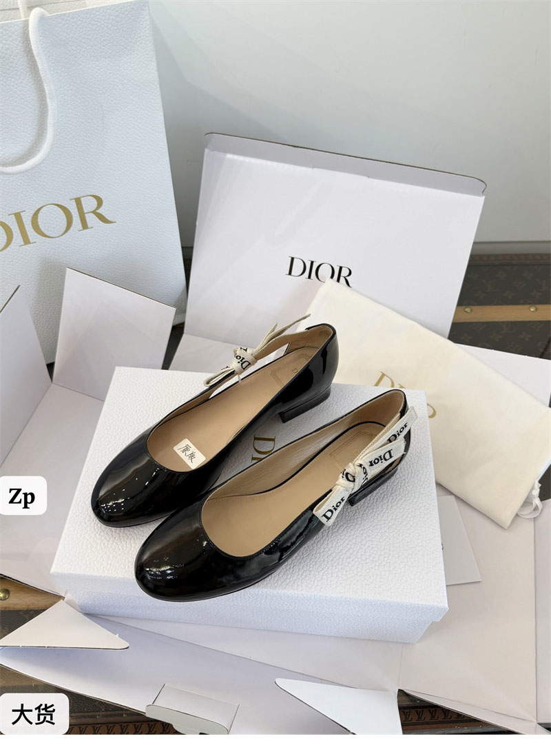 디올 디올 자디올 페이턴트 카프스킨 발레 플랫 레플리카 17번 이미지 - 신발 | 세미샵 레플리카 사이트